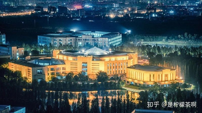 车规级元器件定制开发：揭秘其背后的技术逻辑与选型要点