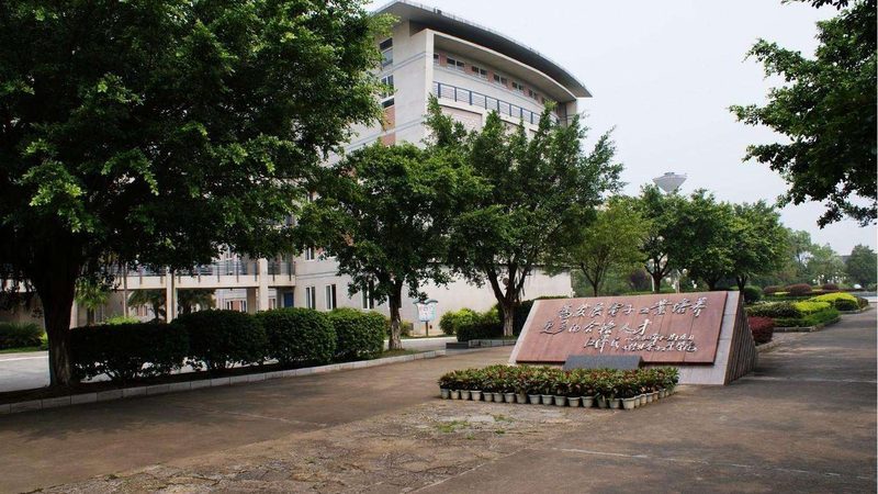 电子配件规格标准解析：揭秘选购背后的关键要素
