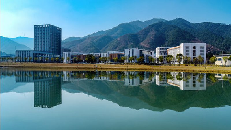 单面板与多层板：PCB打样的关键差异解析